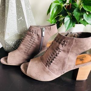 Ruff Hewn | Pia Bootie